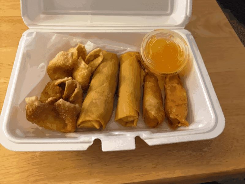 Sy Thai Shores food